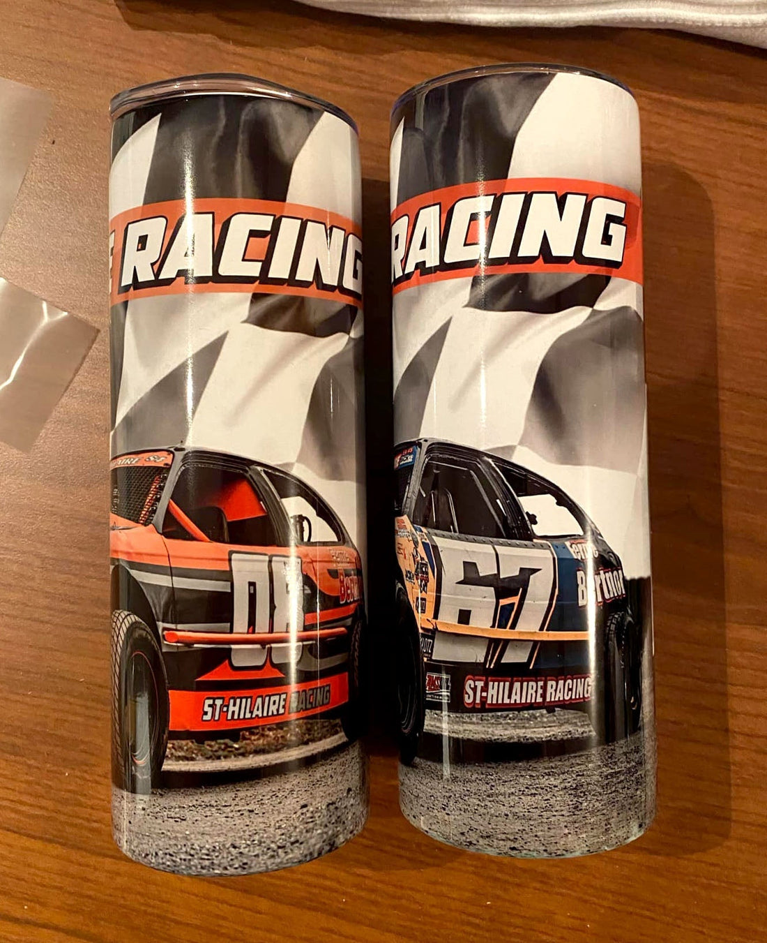 Tumbler personnalisé pour célébration entre amis